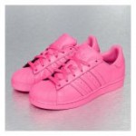Adidas Superstar koopt u bij The Sneaker